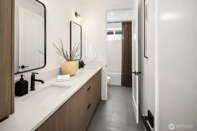 $2,598,000 | 3428 13th Avenue West, Seattle, WA 98119