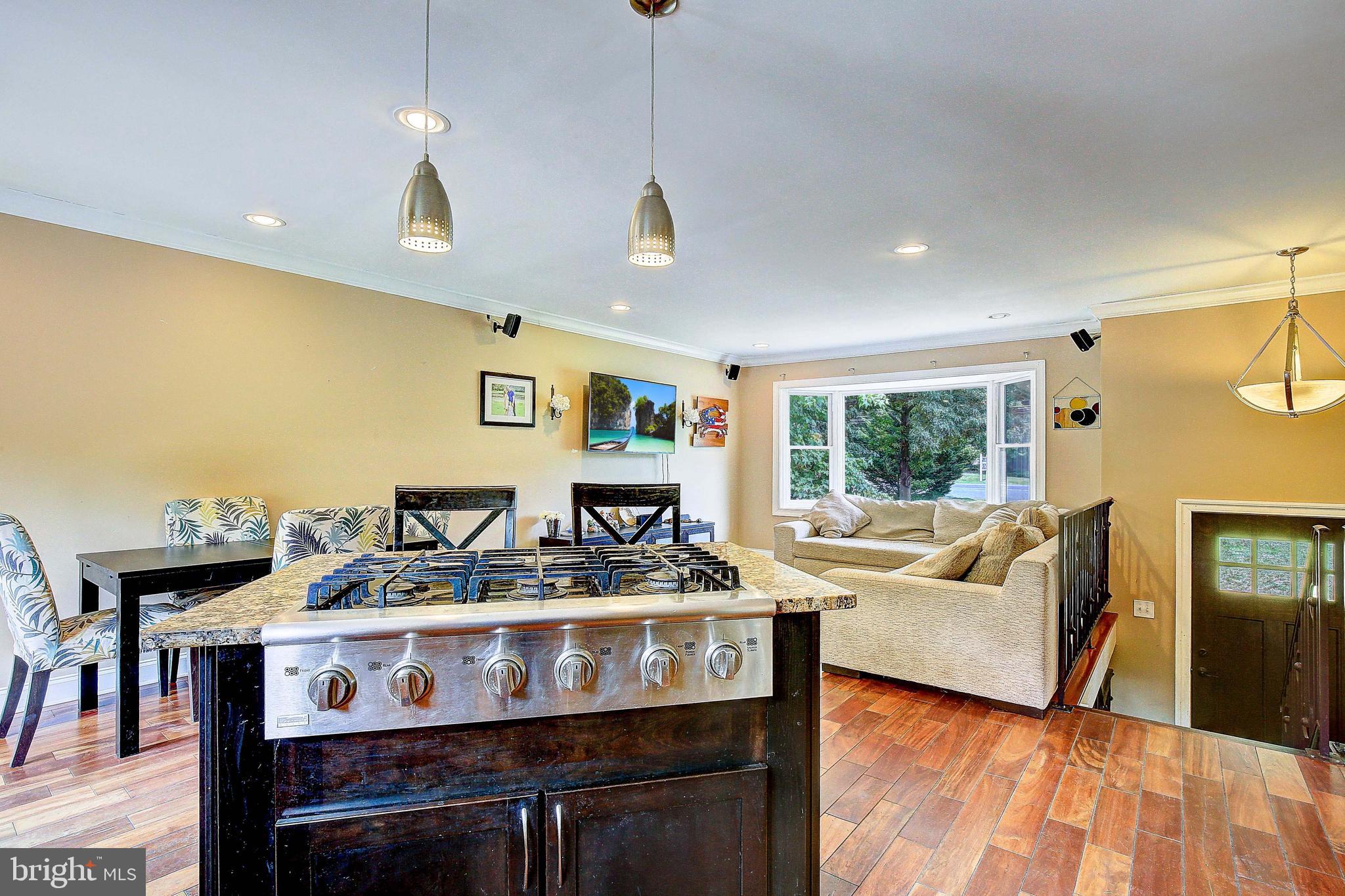 1719 Bayside Beach Road Pasadena, MD 21122 - Photo 14 of 36 Gallery Image 14