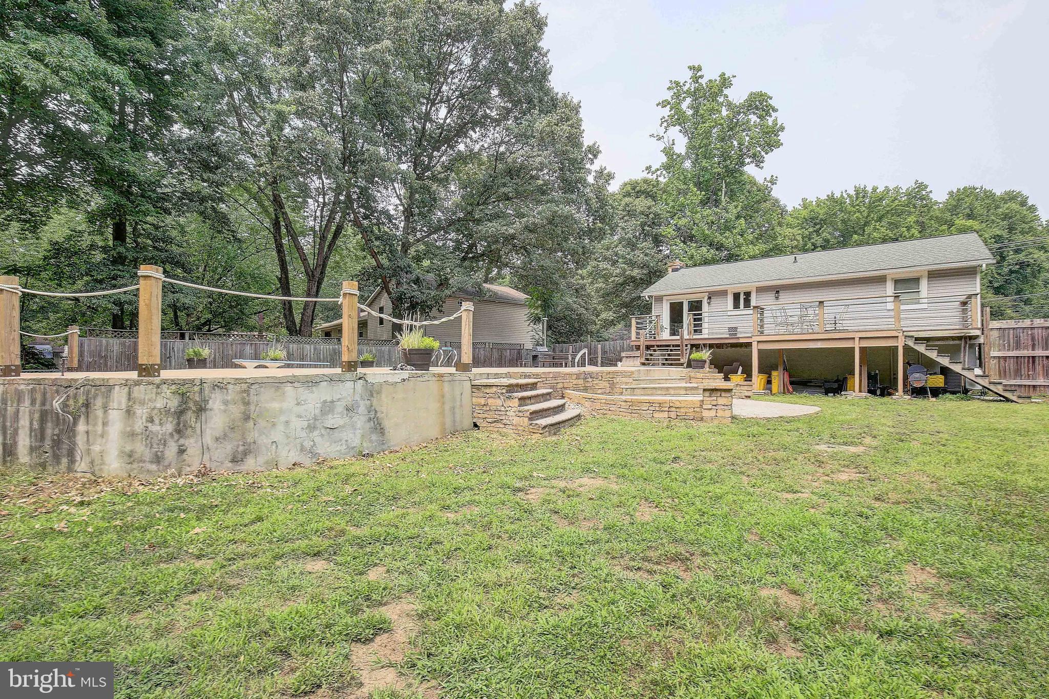 1719 Bayside Beach Road Pasadena, MD 21122 - Photo 33 of 36 Gallery Image 33