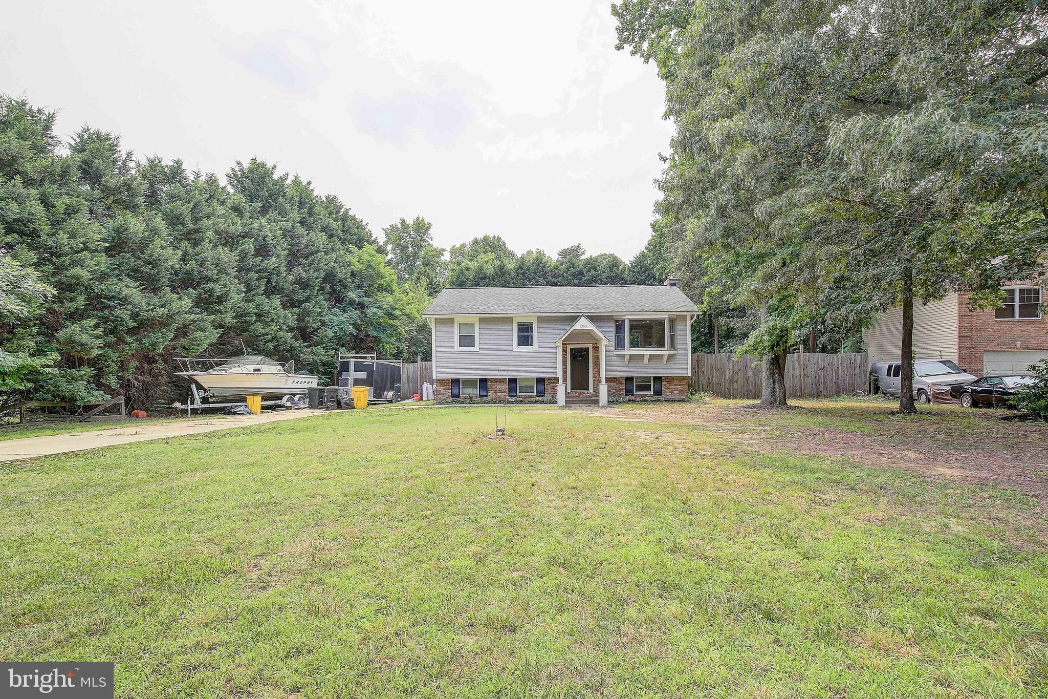 1719 Bayside Beach Road Pasadena, MD 21122 - Photo 5 of 36 Gallery Image 5