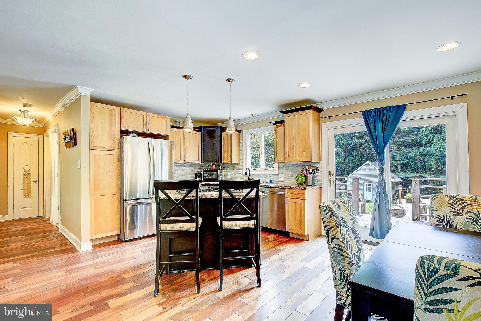 1719 Bayside Beach Road Pasadena, MD 21122 - Photo 10 of 36 Gallery Image 10