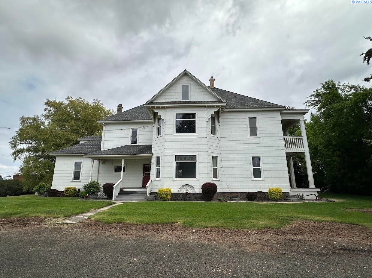 1308 East Weber Road Ritzville, WA 99169 - Photo 3 of 37 Gallery Image 3
