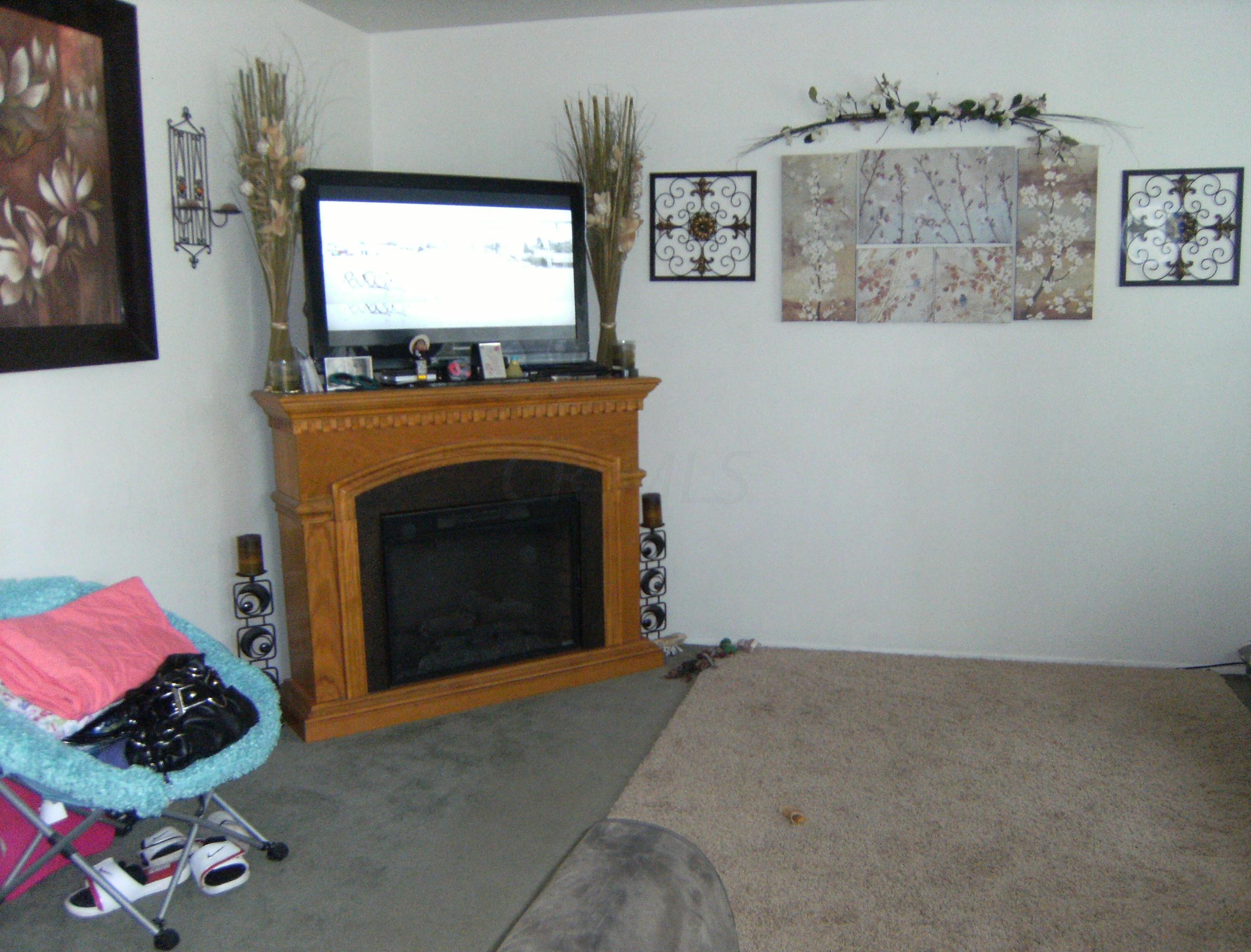 3212-14 Clime Road Columbus, OH 43223 - Photo 2 of 5