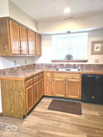 $226,000 | 4842 Pennington Court, Indianapolis, IN 46254