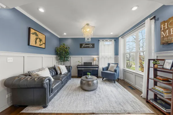 $560,000 | 3306 Rumsford Boulevard, Elgin, IL 60124