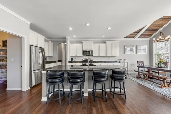 $560,000 | 3306 Rumsford Boulevard, Elgin, IL 60124