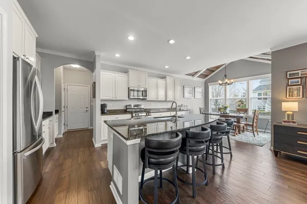 $560,000 | 3306 Rumsford Boulevard, Elgin, IL 60124