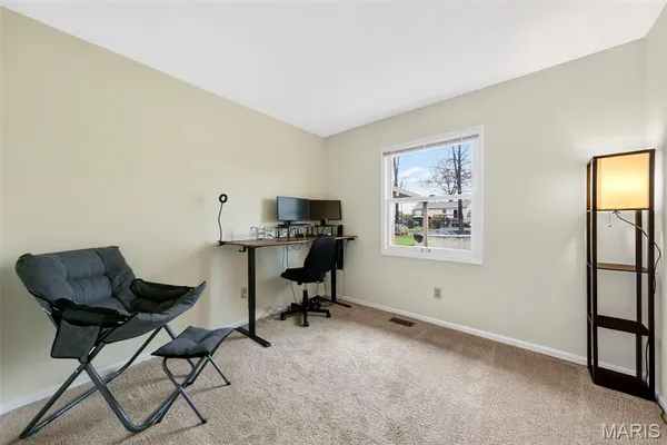 $264,900 | 10 El Jer Drive, Cedar Hill, MO 63016