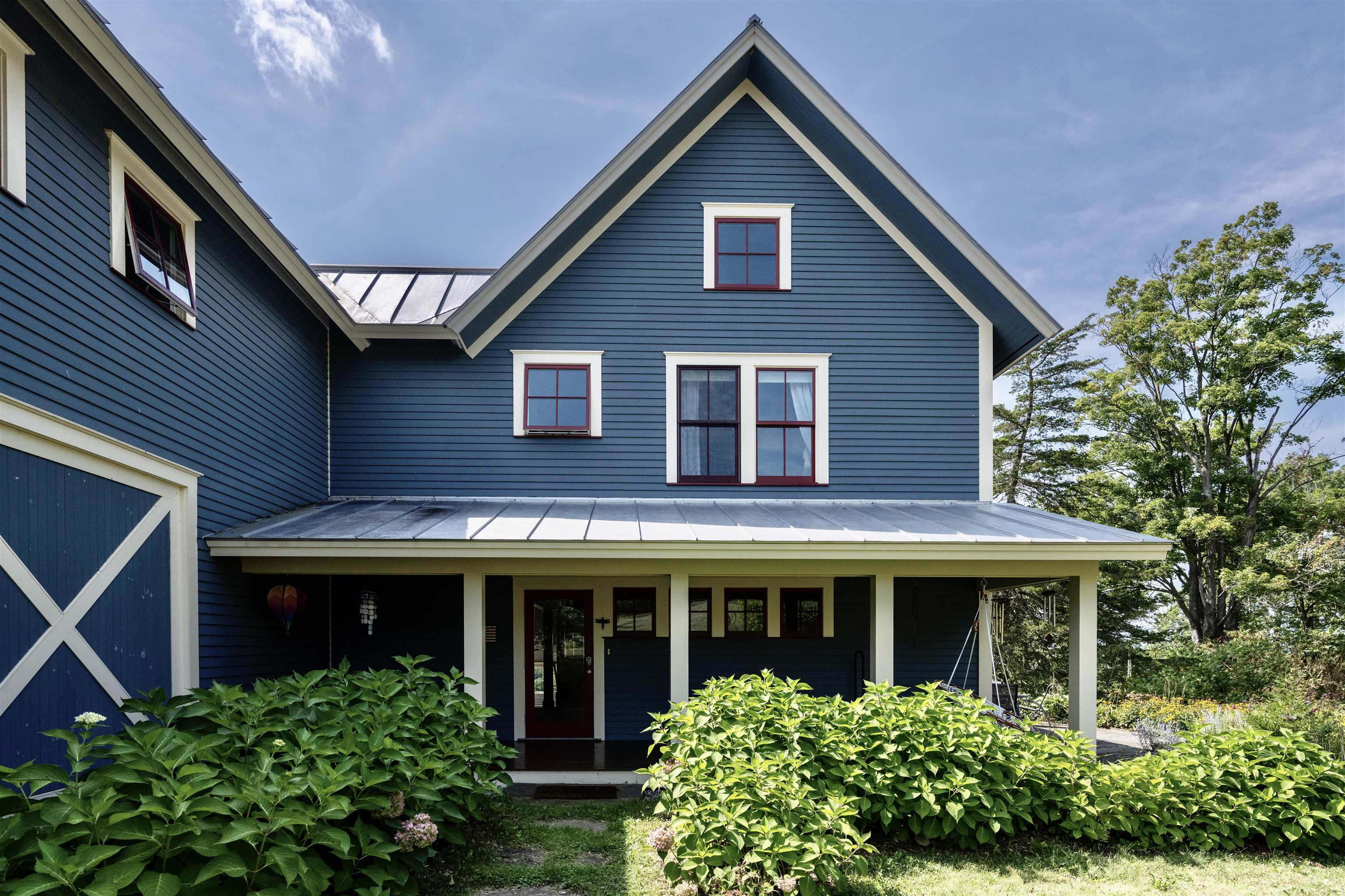 777 Hallock Road New Haven, VT 05491 - Photo 1 of 34