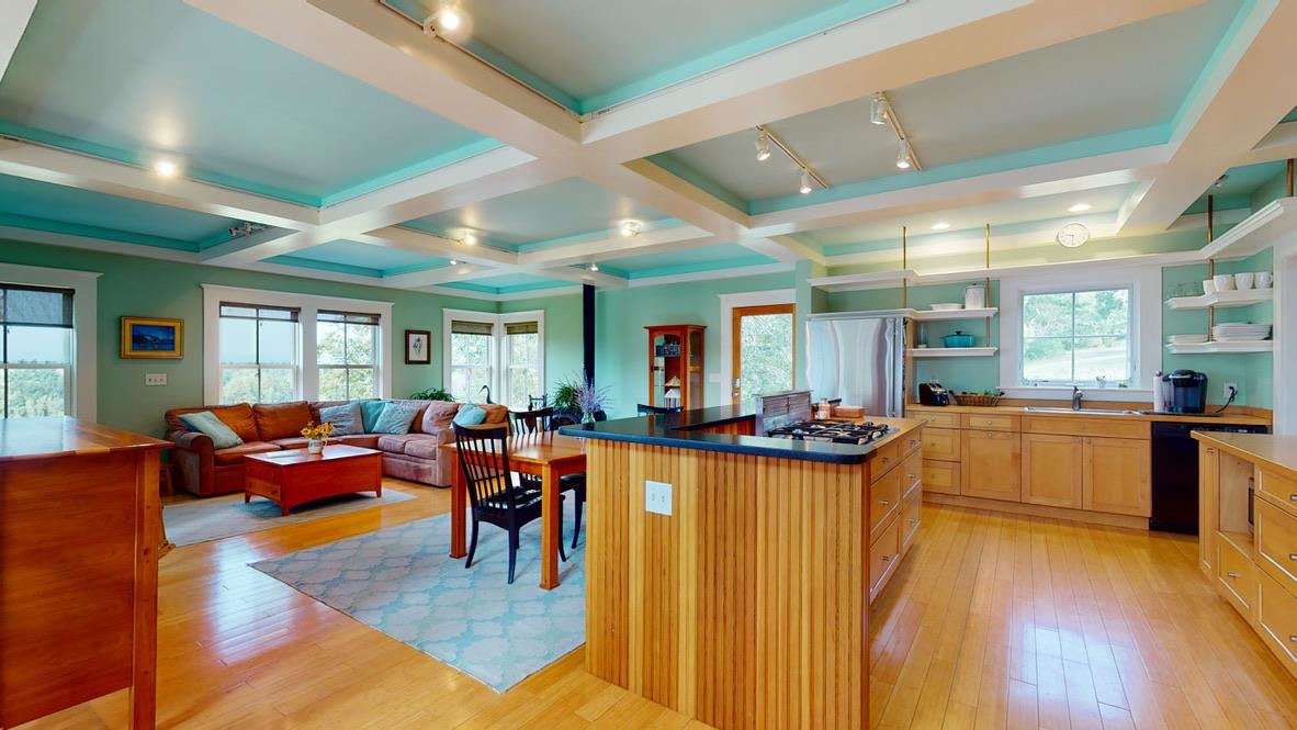 777 Hallock Road New Haven, VT 05491 - Photo 11 of 34