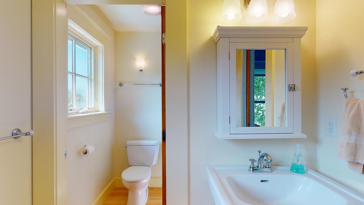777 Hallock Road New Haven, VT 05491 - Photo 22 of 34