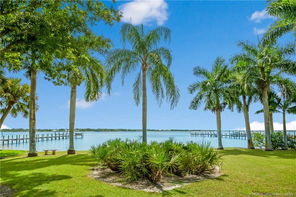 1809 Northwest Bright River Point Stuart, FL 34994 - Photo 4 of 64 Gallery Image 4