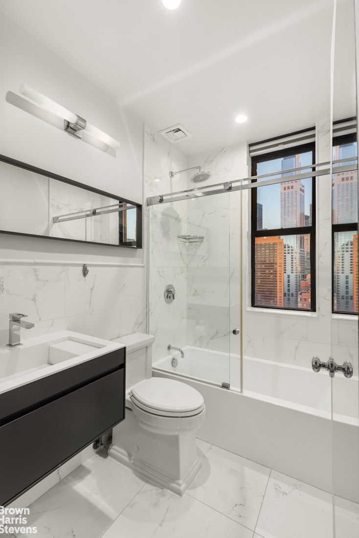 377 Rector Place, Unit PHB Manhattan, NY 10280 - Photo 24 of 28