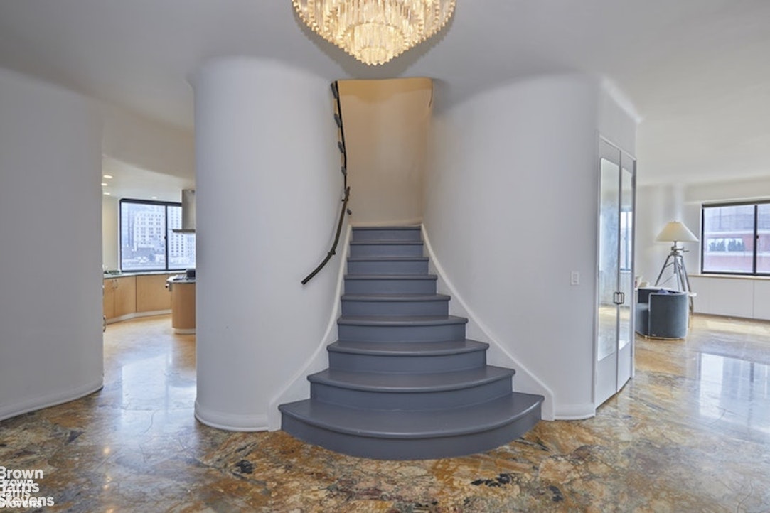 377 Rector Place, Unit PHB Manhattan, NY 10280 - Photo 6 of 28