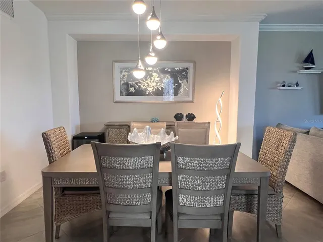 $3,950 | 6046 Worsham Lane, Unit 104, Bradenton, FL 34211