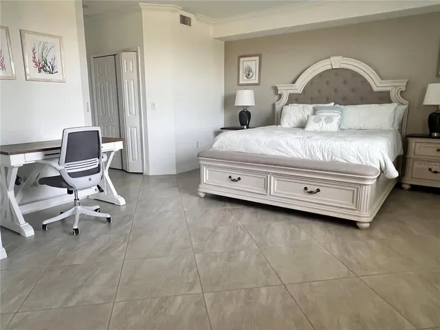 $3,950 | 6046 Worsham Lane, Unit 104, Bradenton, FL 34211