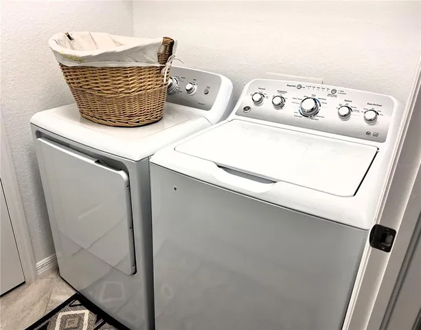 $3,950 | 6046 Worsham Lane, Unit 104, Bradenton, FL 34211