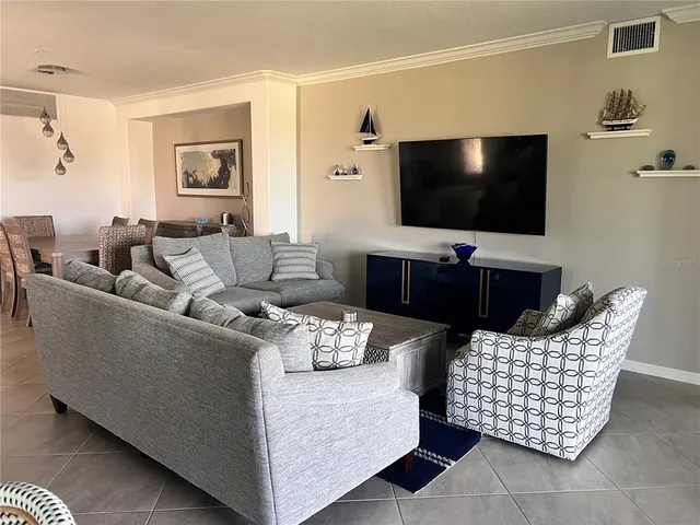 $3,950 | 6046 Worsham Lane, Unit 104, Bradenton, FL 34211