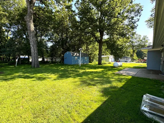 $215,000 | 221 Woodlawn Avenue, Lake Lillian, MN 56253