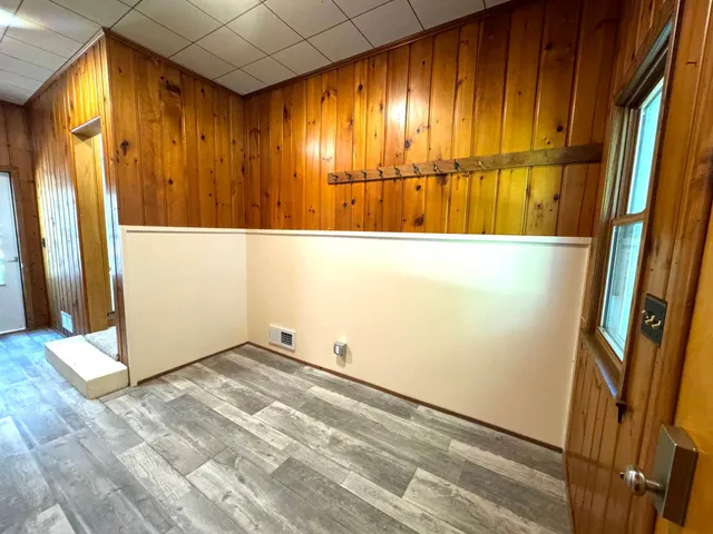 $215,000 | 221 Woodlawn Avenue, Lake Lillian, MN 56253