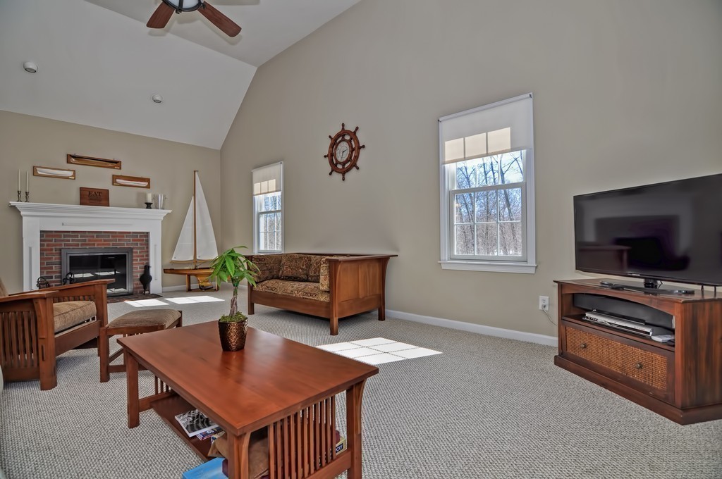 22 Quarry Road Northbridge, MA 01588 - Photo 8 of 30