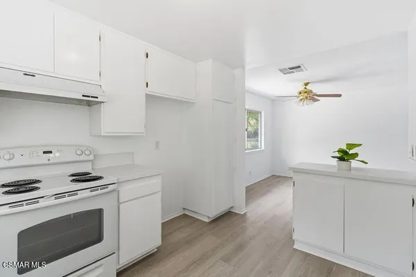 $499,999 | 584 Rio Grande Circle, Thousand Oaks, CA 91360