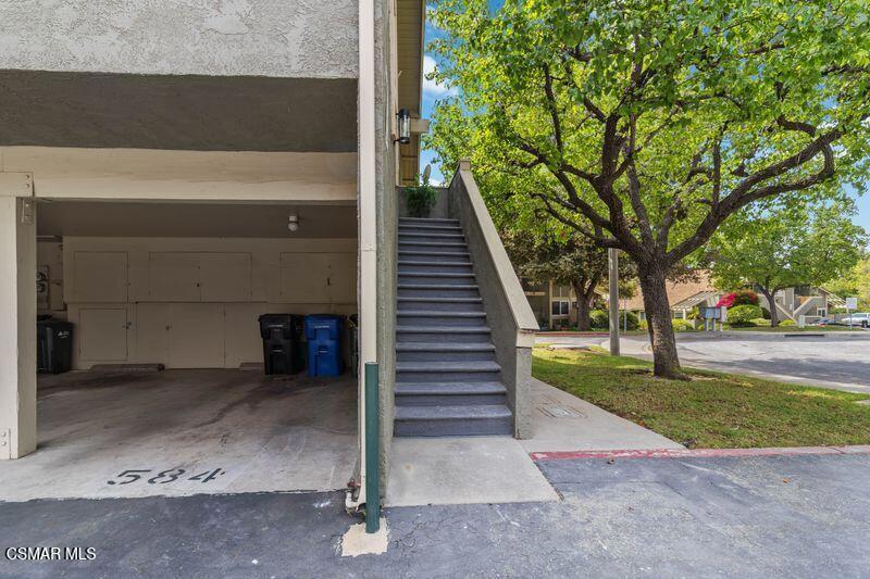 584 Rio Grande Circle Thousand Oaks, CA 91360 - Photo 3 of 19 a view of a entrance gate of the house