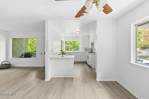 $499,999 | 584 Rio Grande Circle, Thousand Oaks, CA 91360