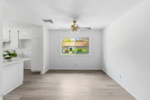 $499,999 | 584 Rio Grande Circle, Thousand Oaks, CA 91360