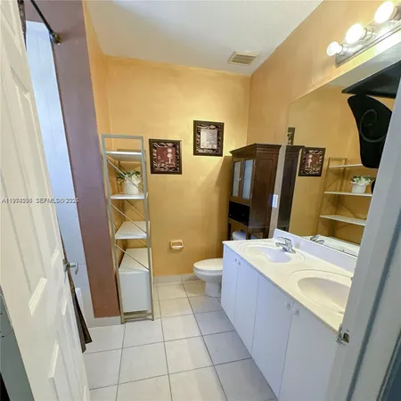 $2,300 | 14170 Southwest 260th Street, Unit 103, Homestead, FL 33032