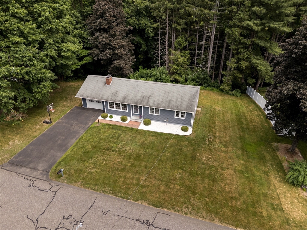 2 Crescent Terrace Ware, MA 01082 - Photo 27 of 29