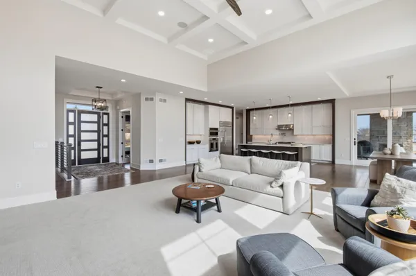 $1,625,000 | S17-w30381 Hazeltine Court, Waukesha, WI 53188