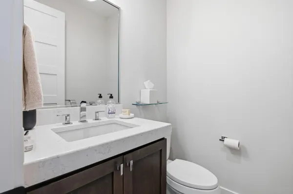 $1,625,000 | S17-w30381 Hazeltine Court, Waukesha, WI 53188