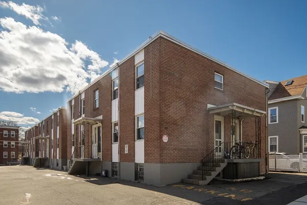 $485,000 | 10 Avon Street, Unit 16, Somerville, MA 02143
