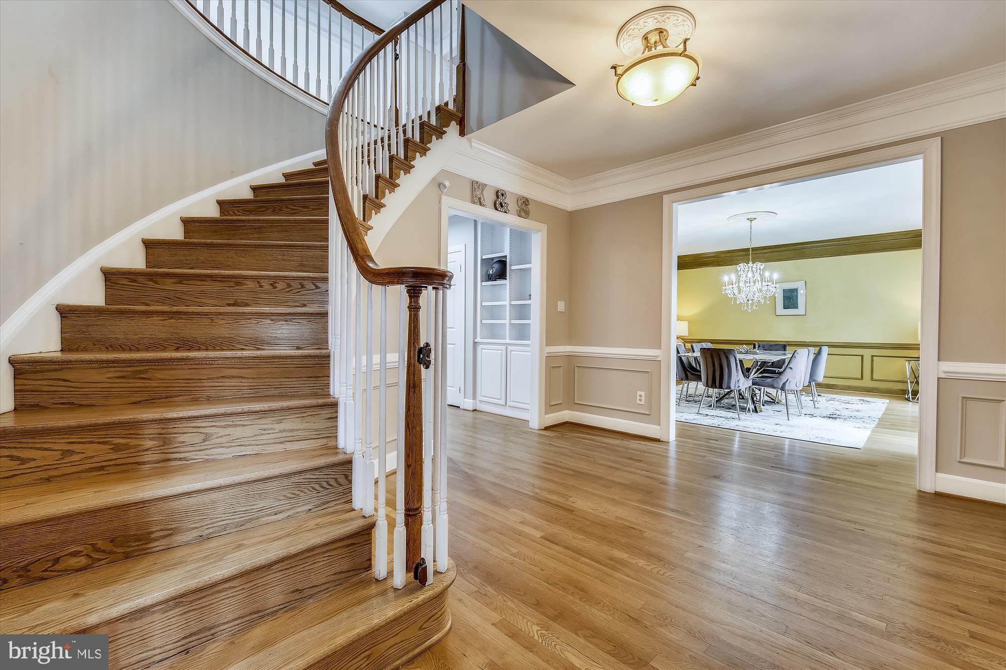 8913 Bells Mill Road Potomac, MD 20854 - Photo 17 of 101