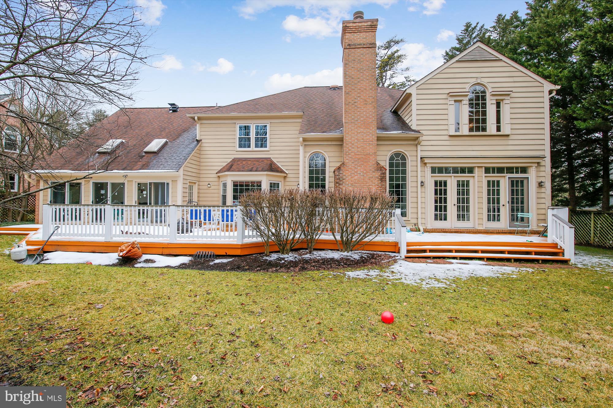 8913 Bells Mill Road Potomac, MD 20854 - Photo 27 of 101