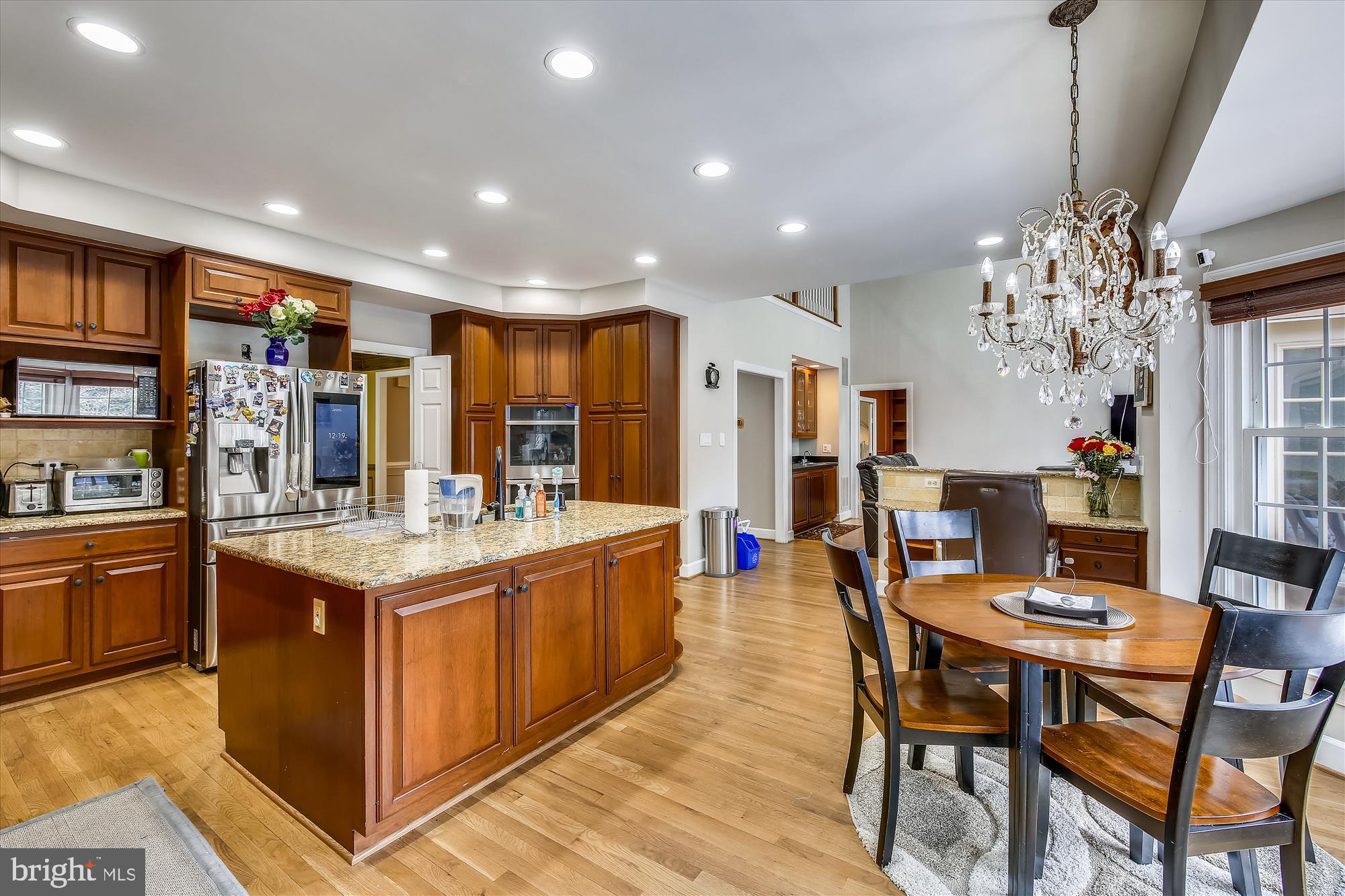 8913 Bells Mill Road Potomac, MD 20854 - Photo 4 of 101