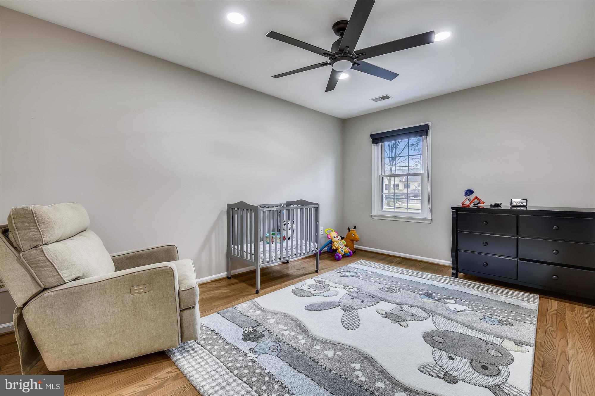 8913 Bells Mill Road Potomac, MD 20854 - Photo 53 of 101