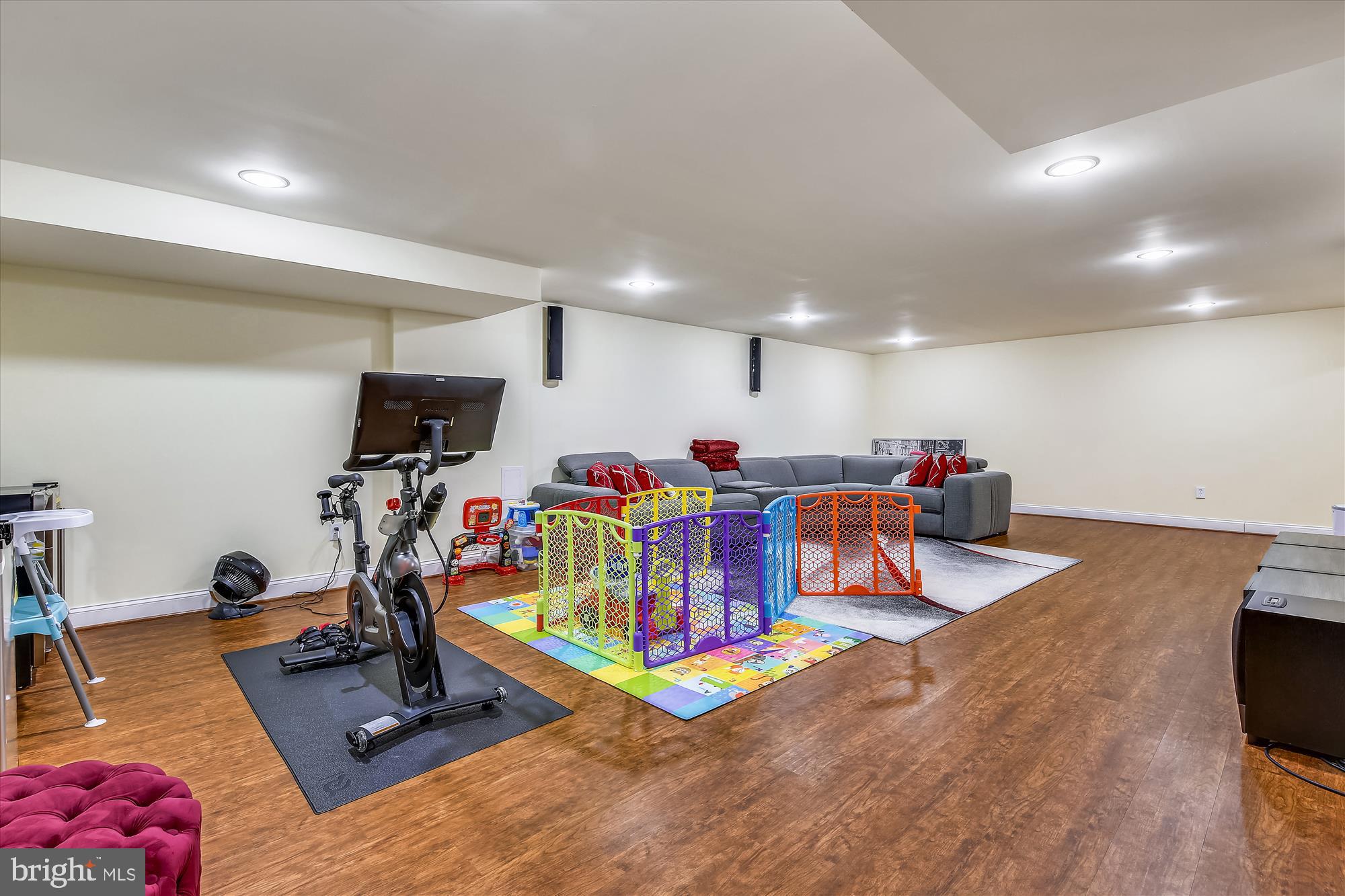 8913 Bells Mill Road Potomac, MD 20854 - Photo 64 of 101