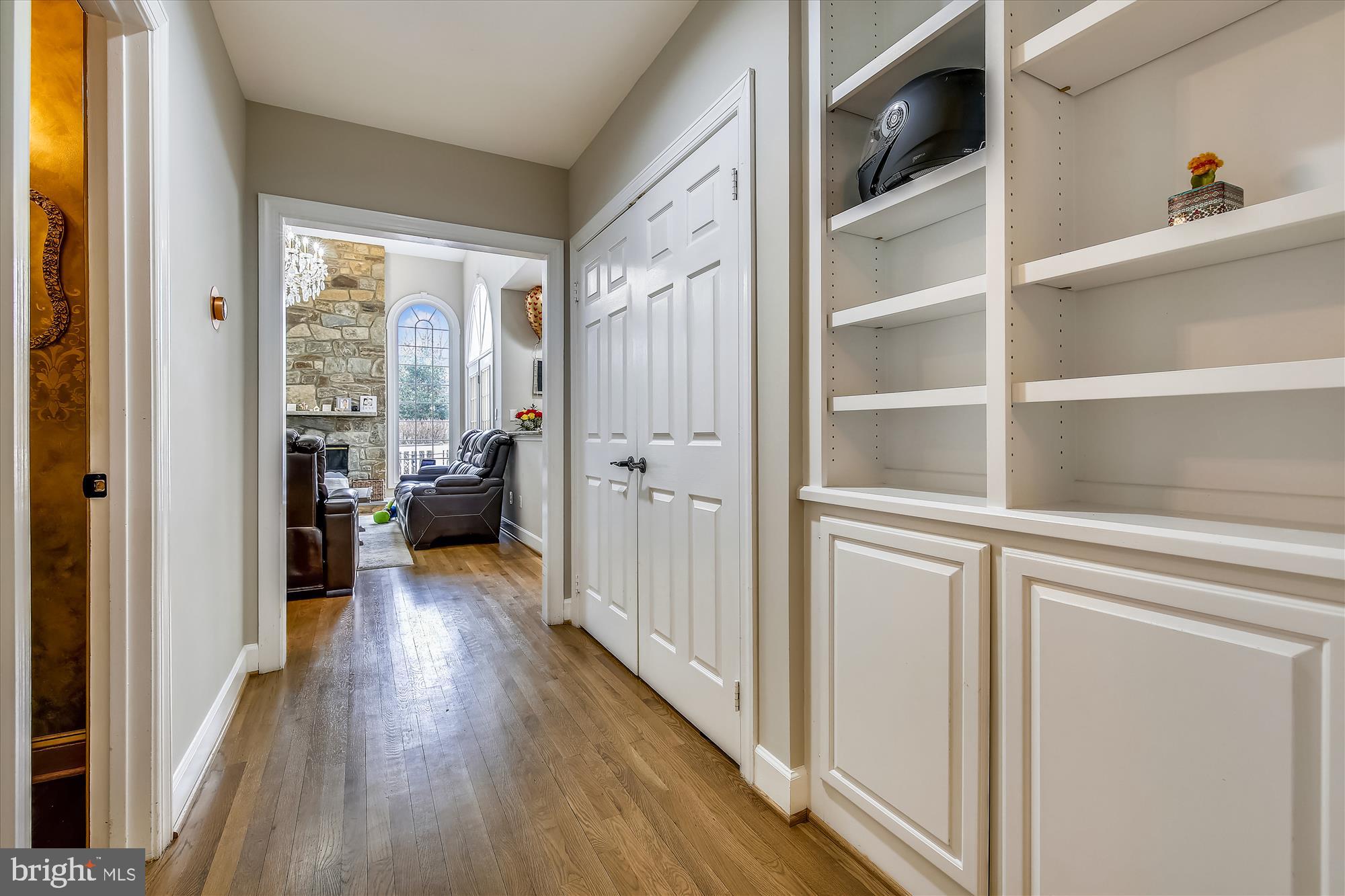 8913 Bells Mill Road Potomac, MD 20854 - Photo 8 of 101