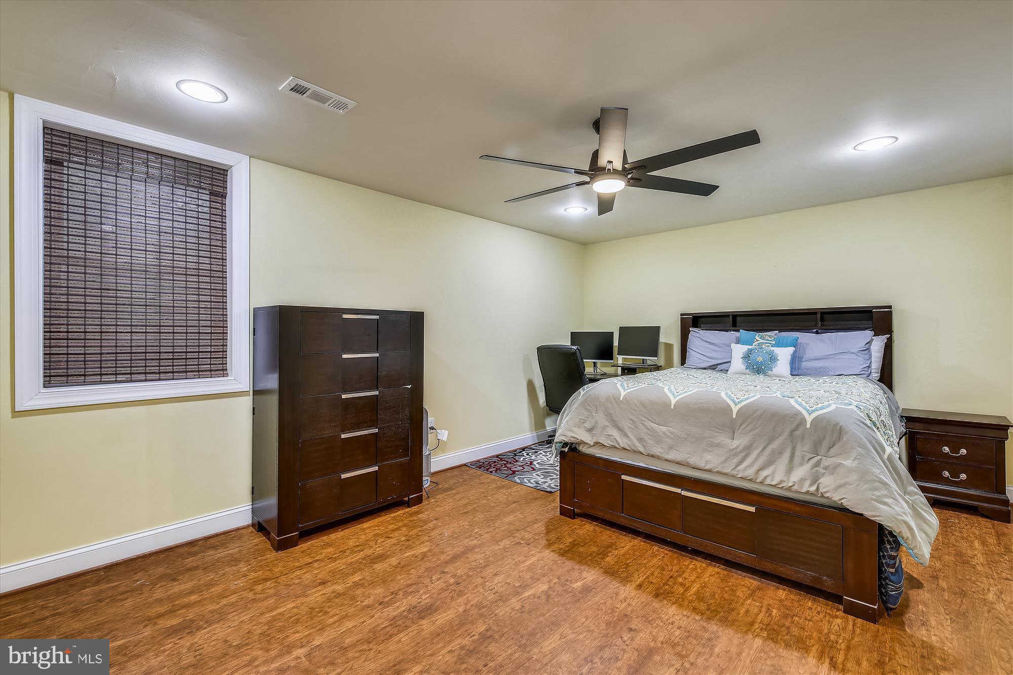 8913 Bells Mill Road Potomac, MD 20854 - Photo 74 of 101