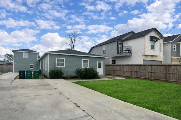 $1,700 | 8704 Lanewood Drive, Houston, TX 77016