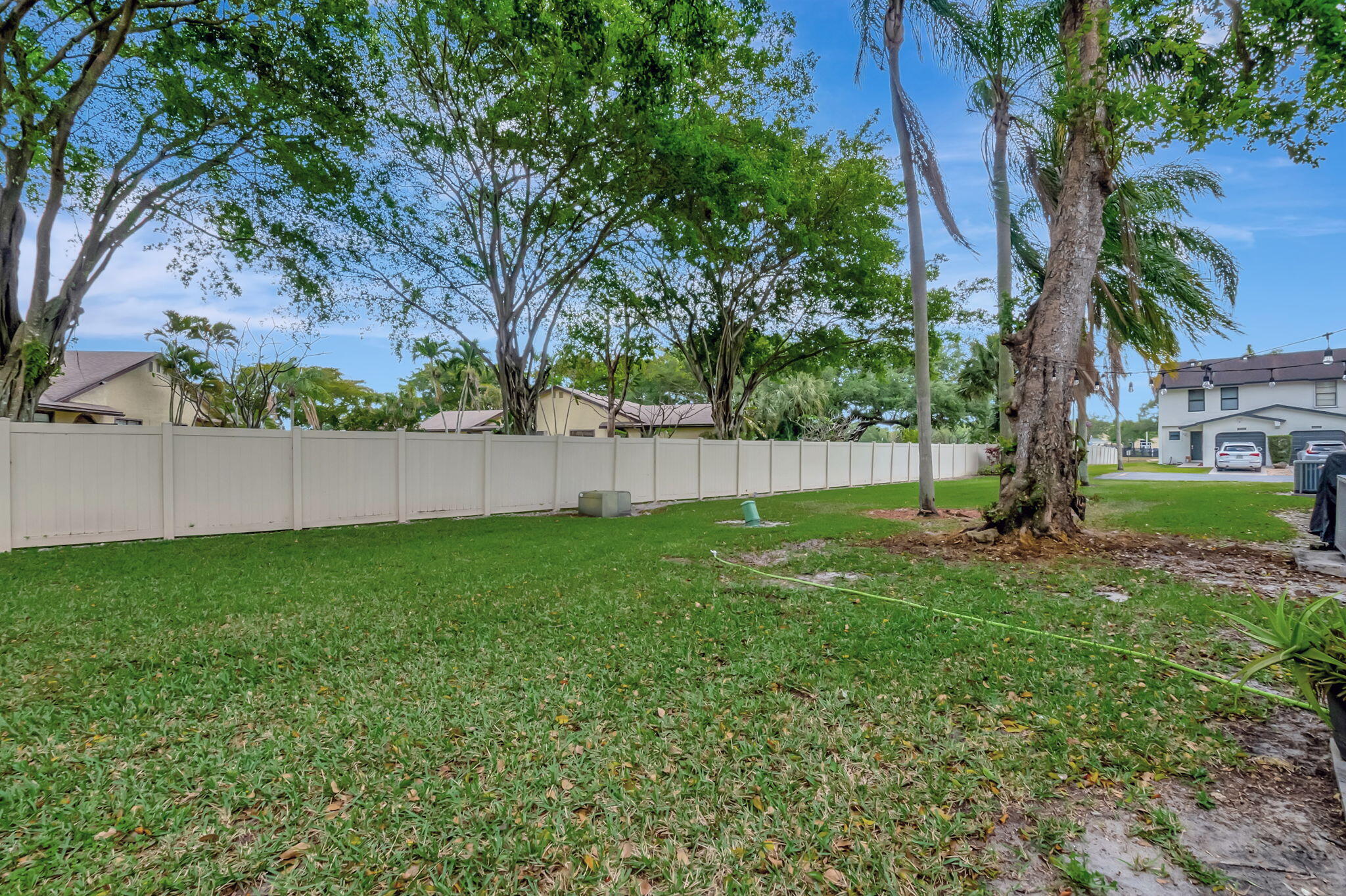 23424 Southwest 53rd Avenue, Unit B Boca Raton, FL 33433 - Photo 28 of 38 BACKYARD