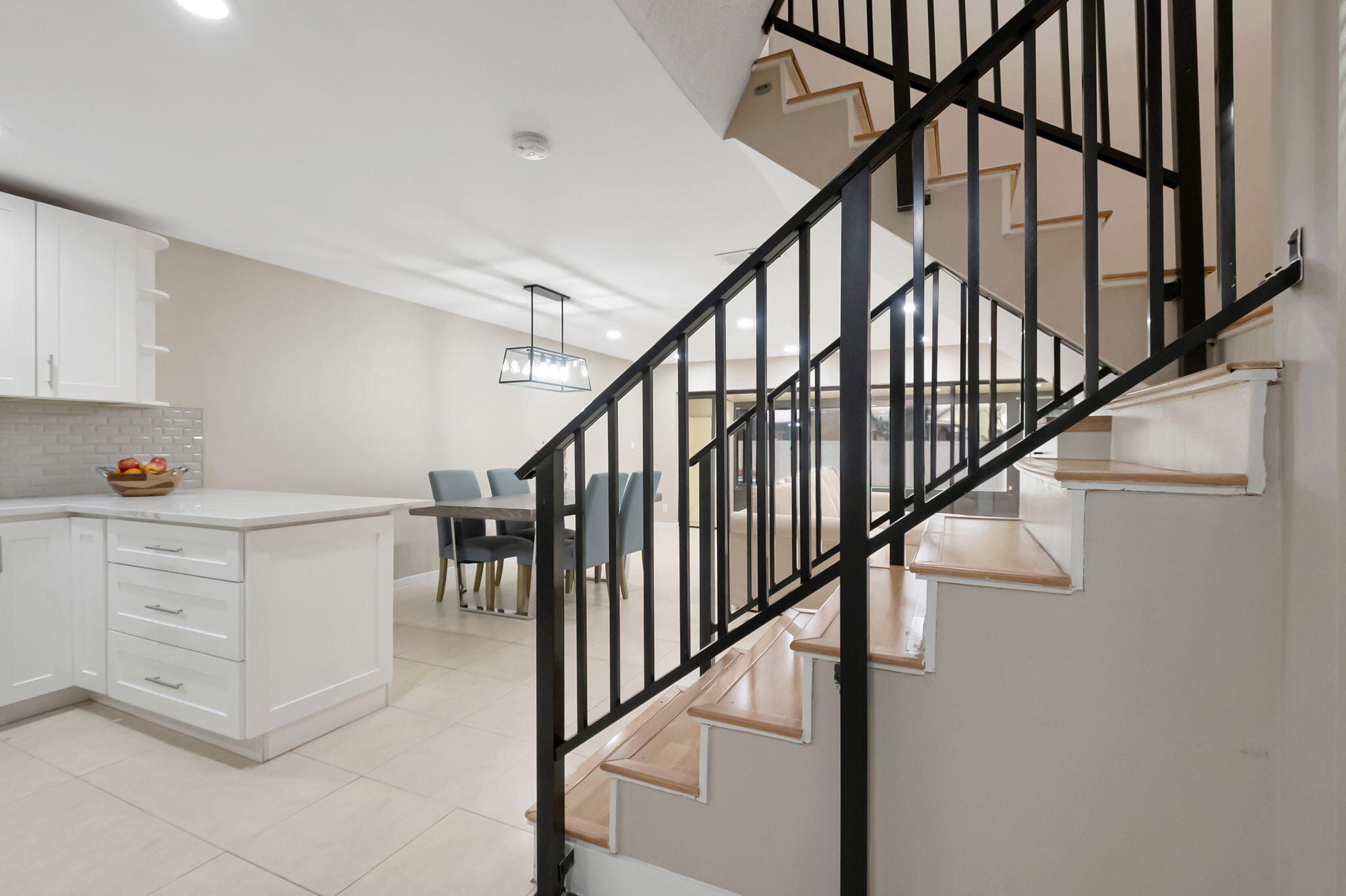 23424 Southwest 53rd Avenue, Unit B Boca Raton, FL 33433 - Photo 8 of 38 STAIRS