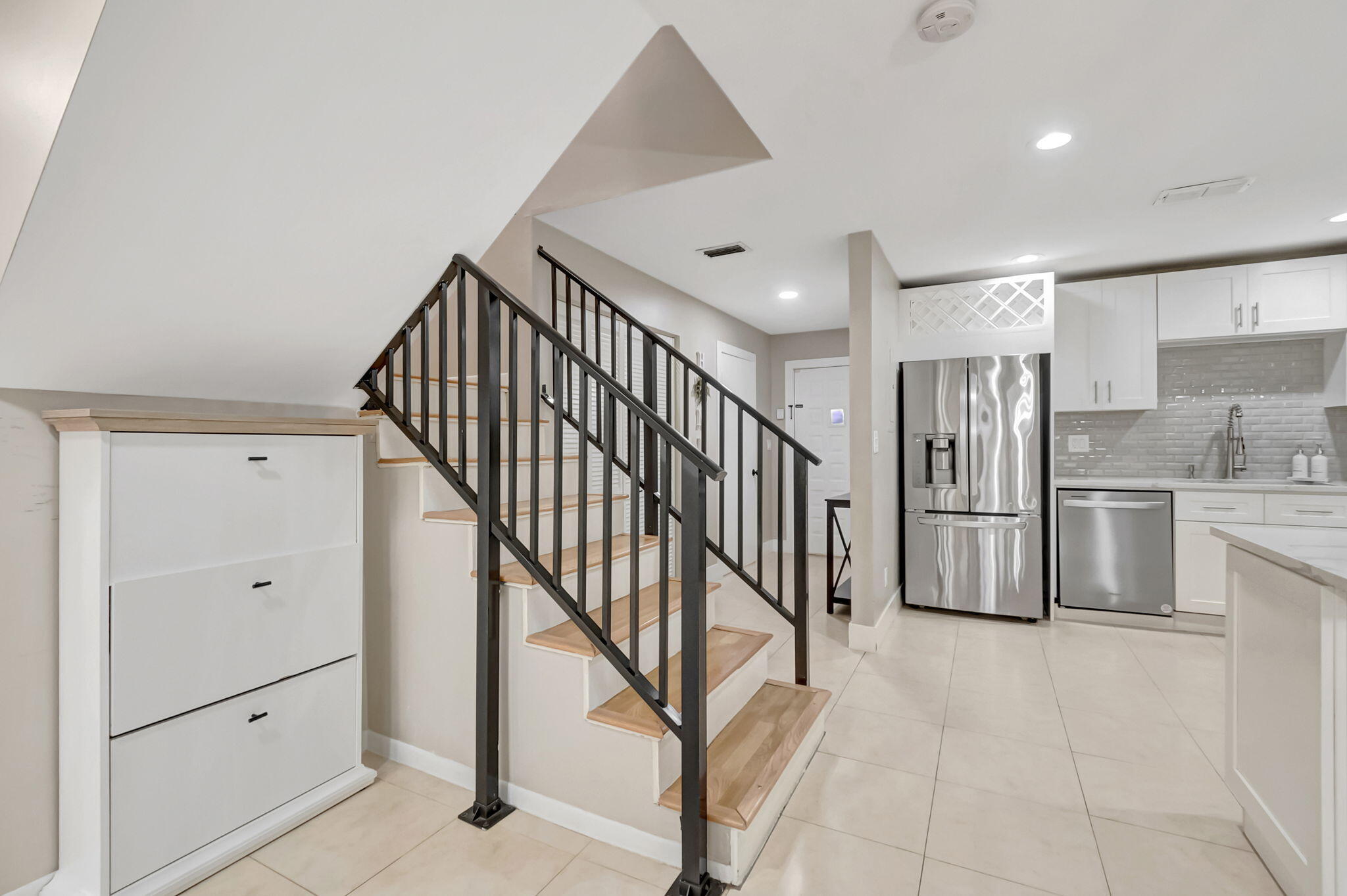 23424 Southwest 53rd Avenue, Unit B Boca Raton, FL 33433 - Photo 10 of 38 STAIRS