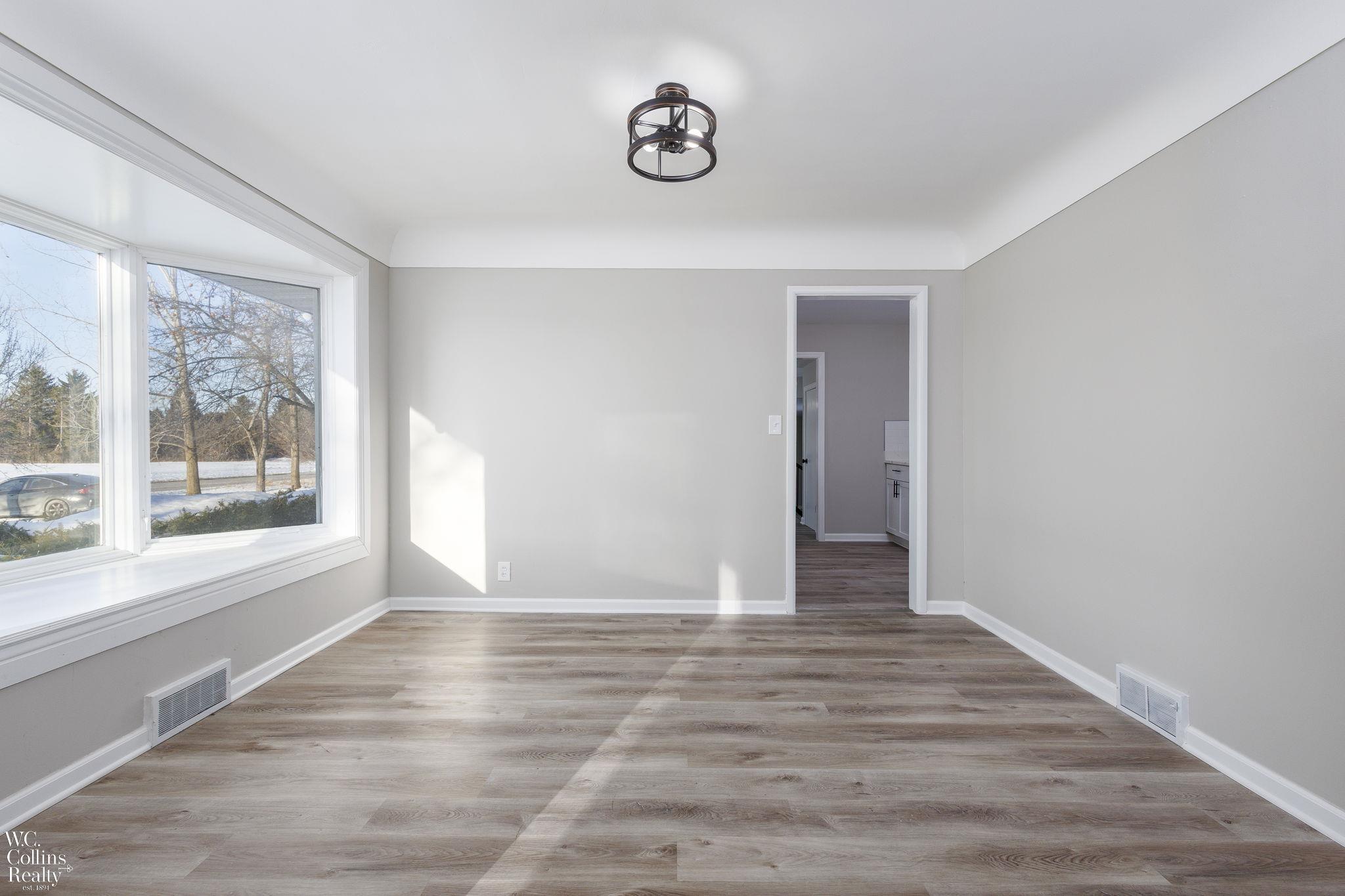 12923 Collins Road Yale, MI 48097 - Photo 6 of 29 Gallery Image 6
