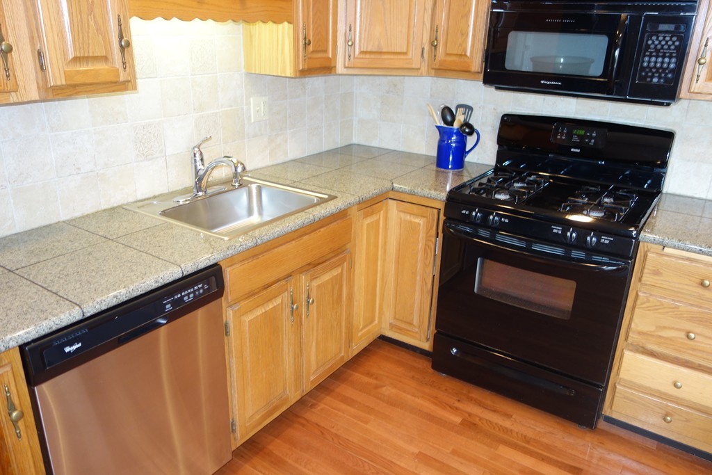 7 Meadowbrook Road, Unit 7 Millis, MA 02054 - Photo 6 of 30 Gallery Image 6