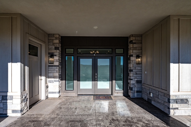 1283 North Gallen Road Santa Clara, UT 84765 - Photo 11 of 103 Entrance to property featuring french doors
