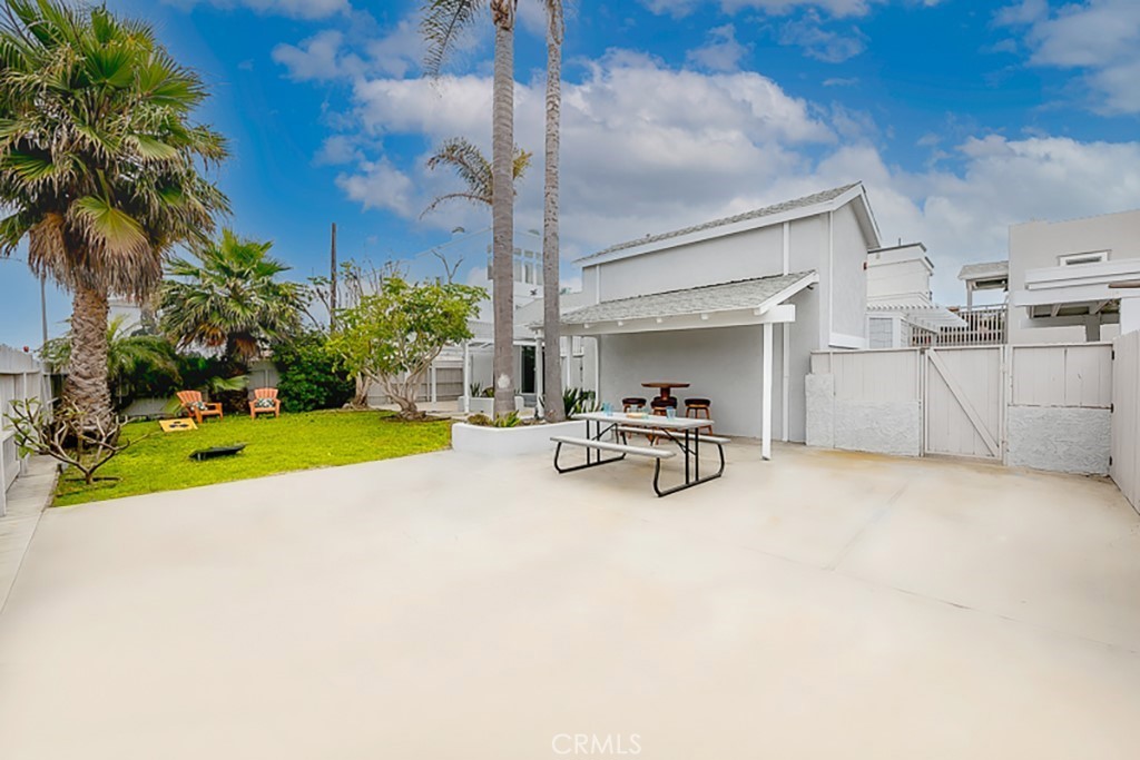 17016 7th Street Sunset Beach, CA 90742 - Photo 19 of 33