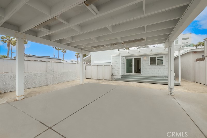17016 7th Street Sunset Beach, CA 90742 - Photo 29 of 33